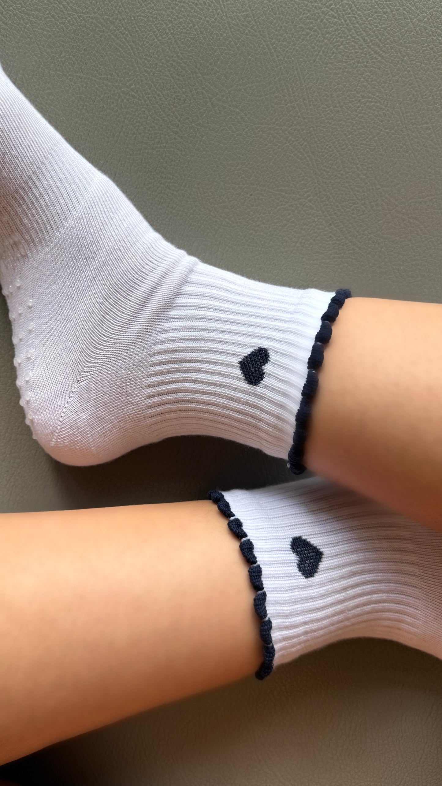 Calcetines Antideslizante en color blanco Vishva Soul